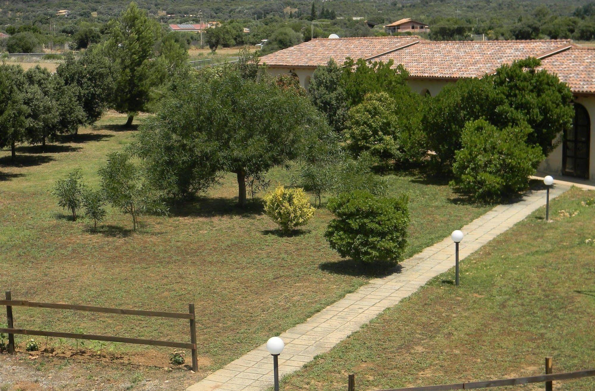Hotel Sport Village Iglesias Exterior foto